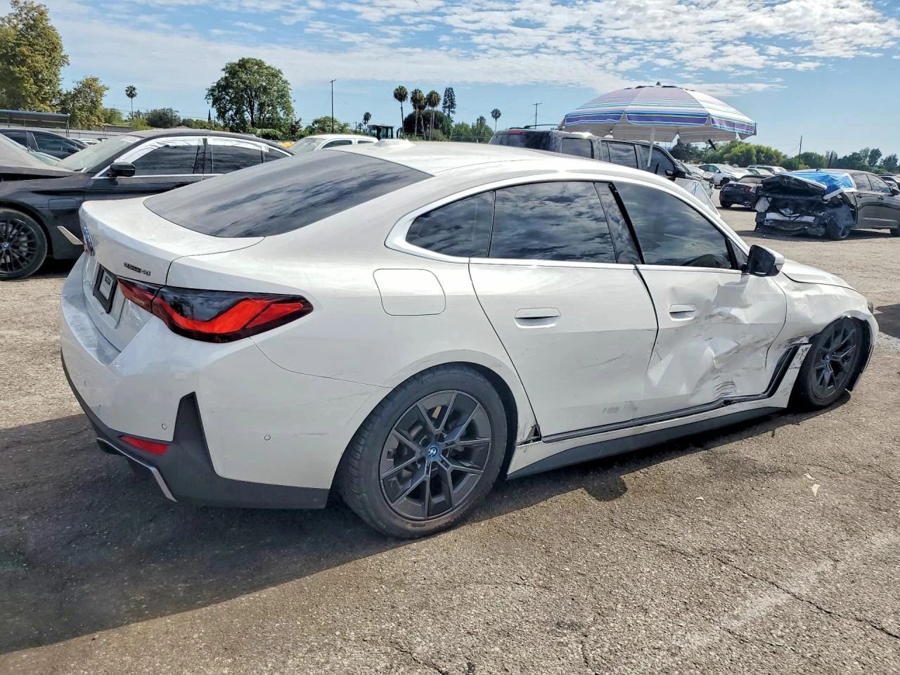 BMW i4 2023