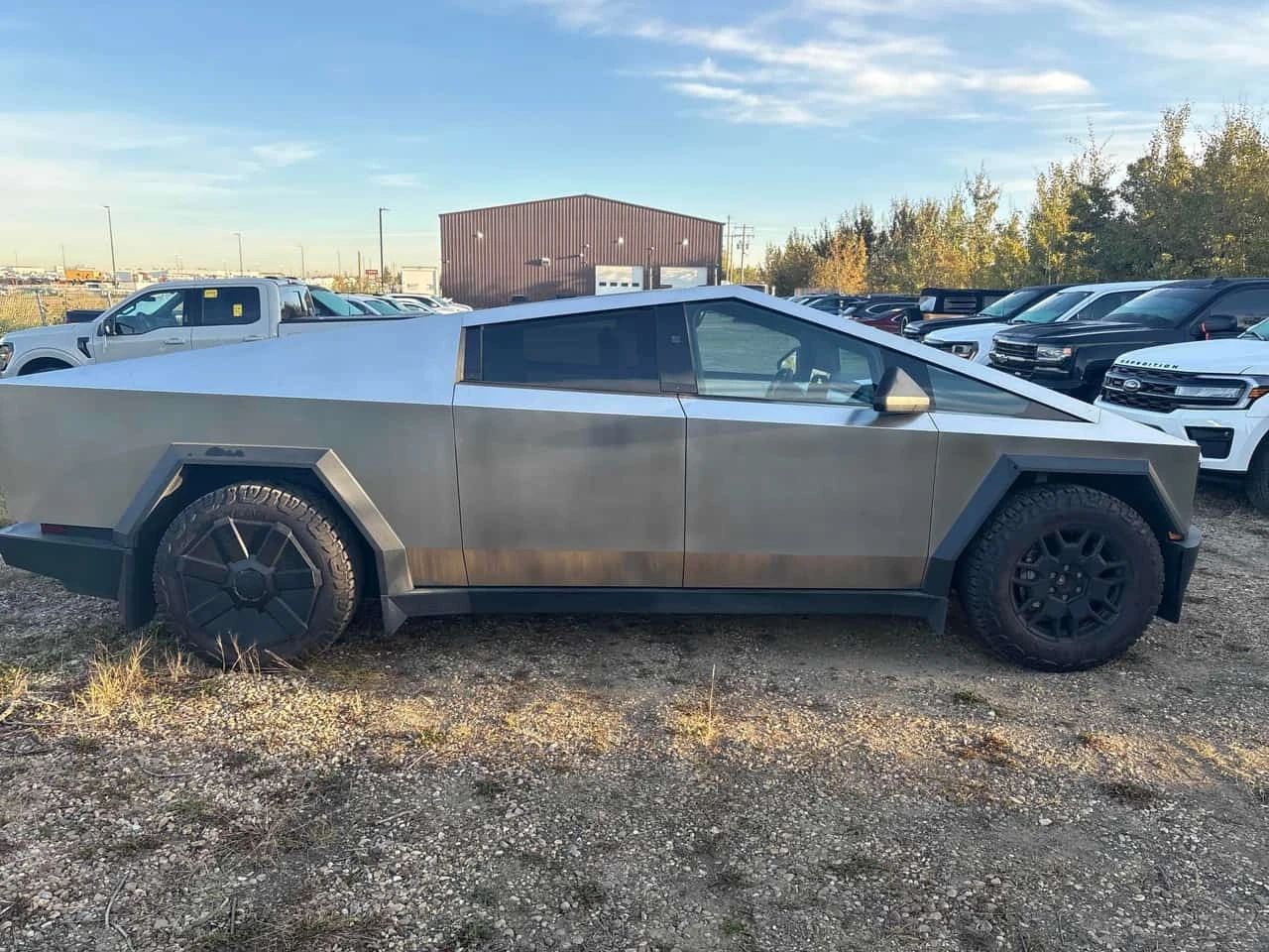 Tesla Cybertruck 2024