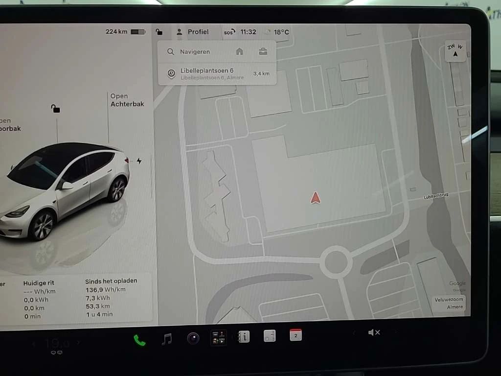 Tesla Model Y 2023