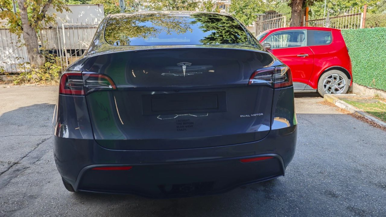 Tesla Model Y 2021