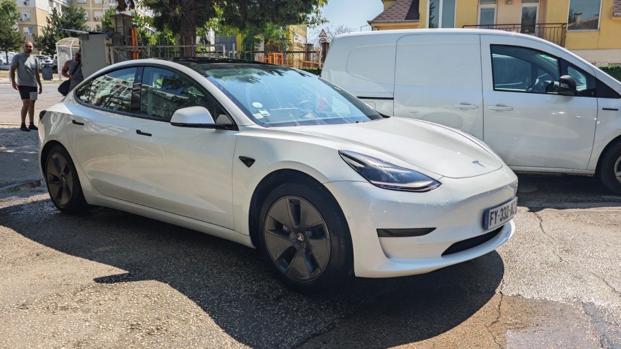 Tesla Model 3 2021