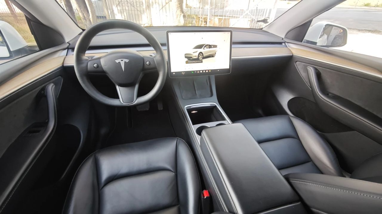 Tesla Model Y 2022