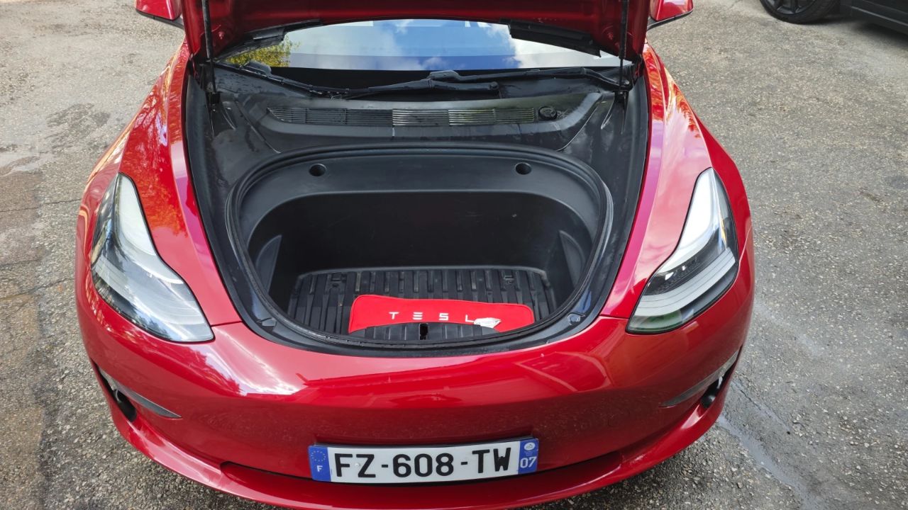 Tesla Model 3 2021