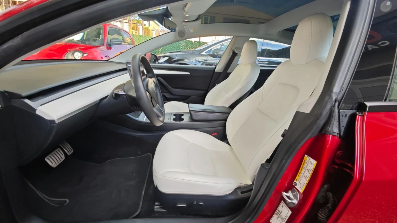 Tesla Model 3 2021