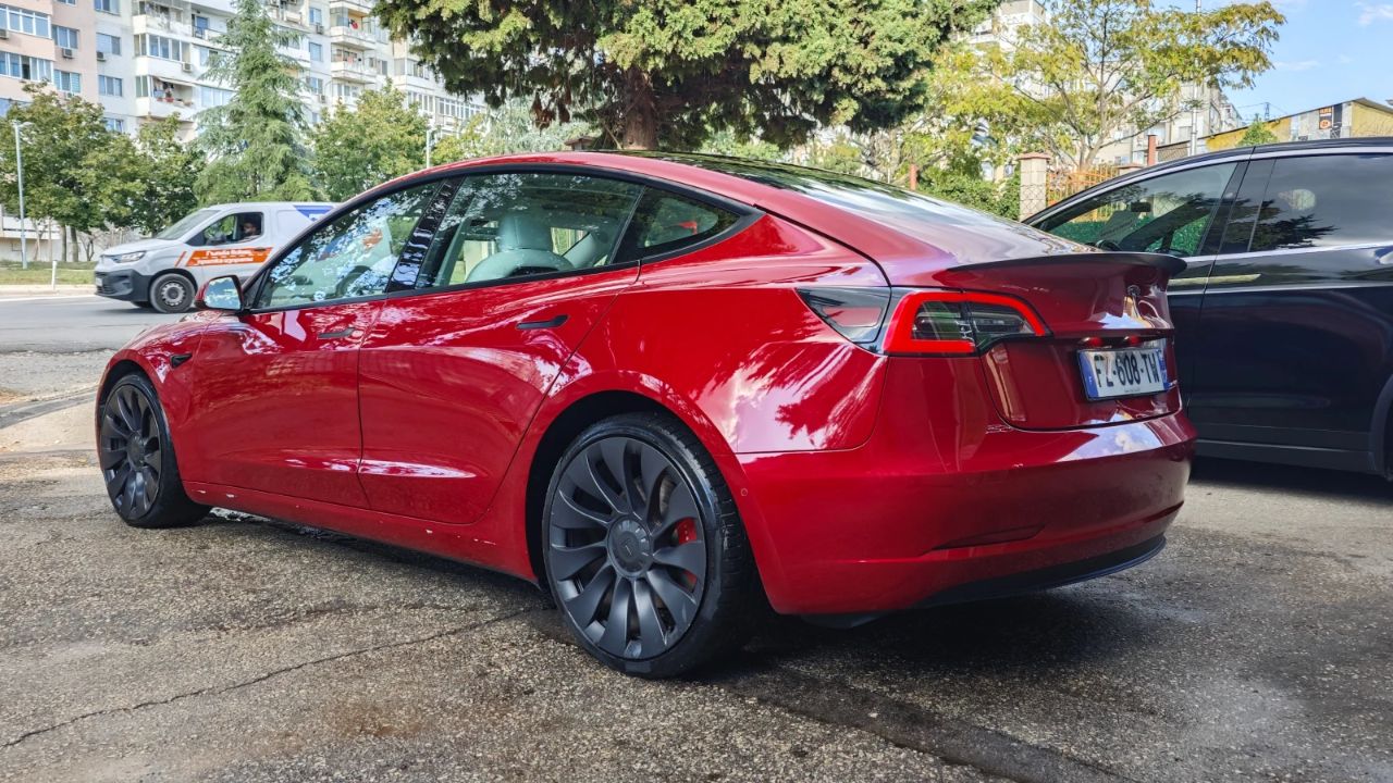 Tesla Model 3 2021