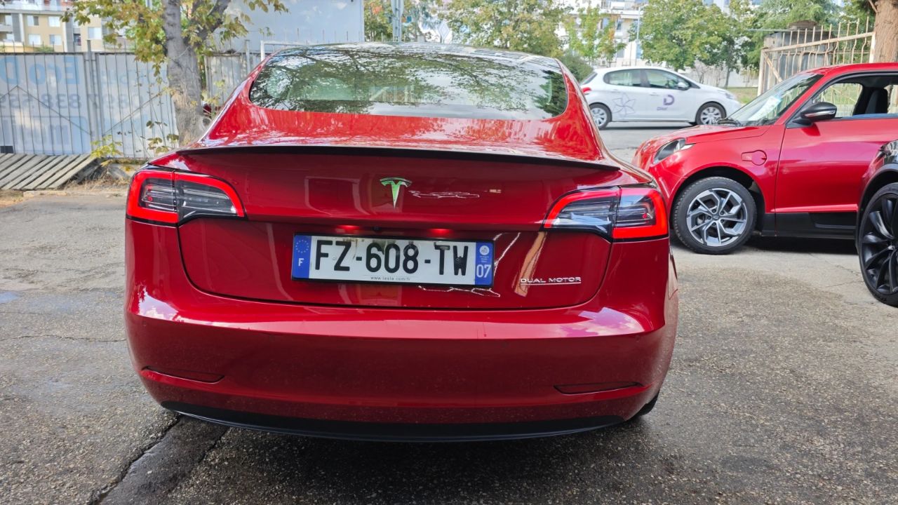 Tesla Model 3 2021