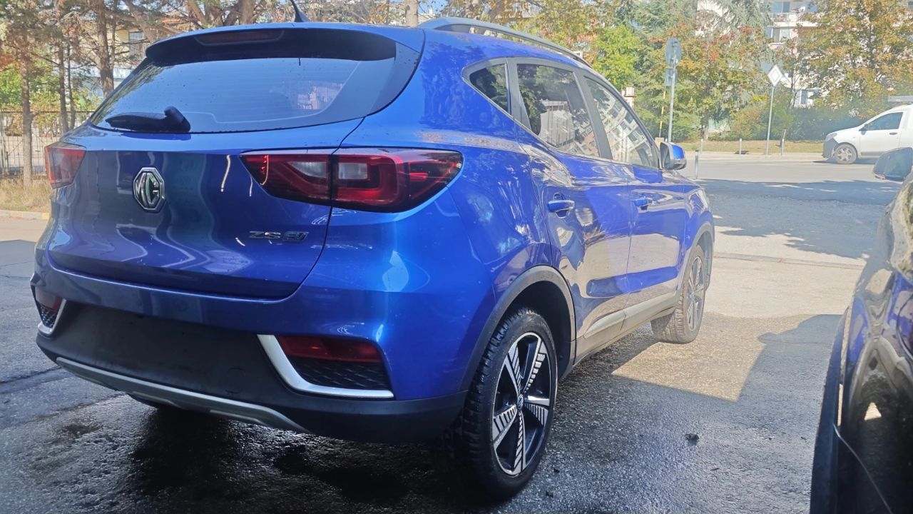 MG ZS EV 2019