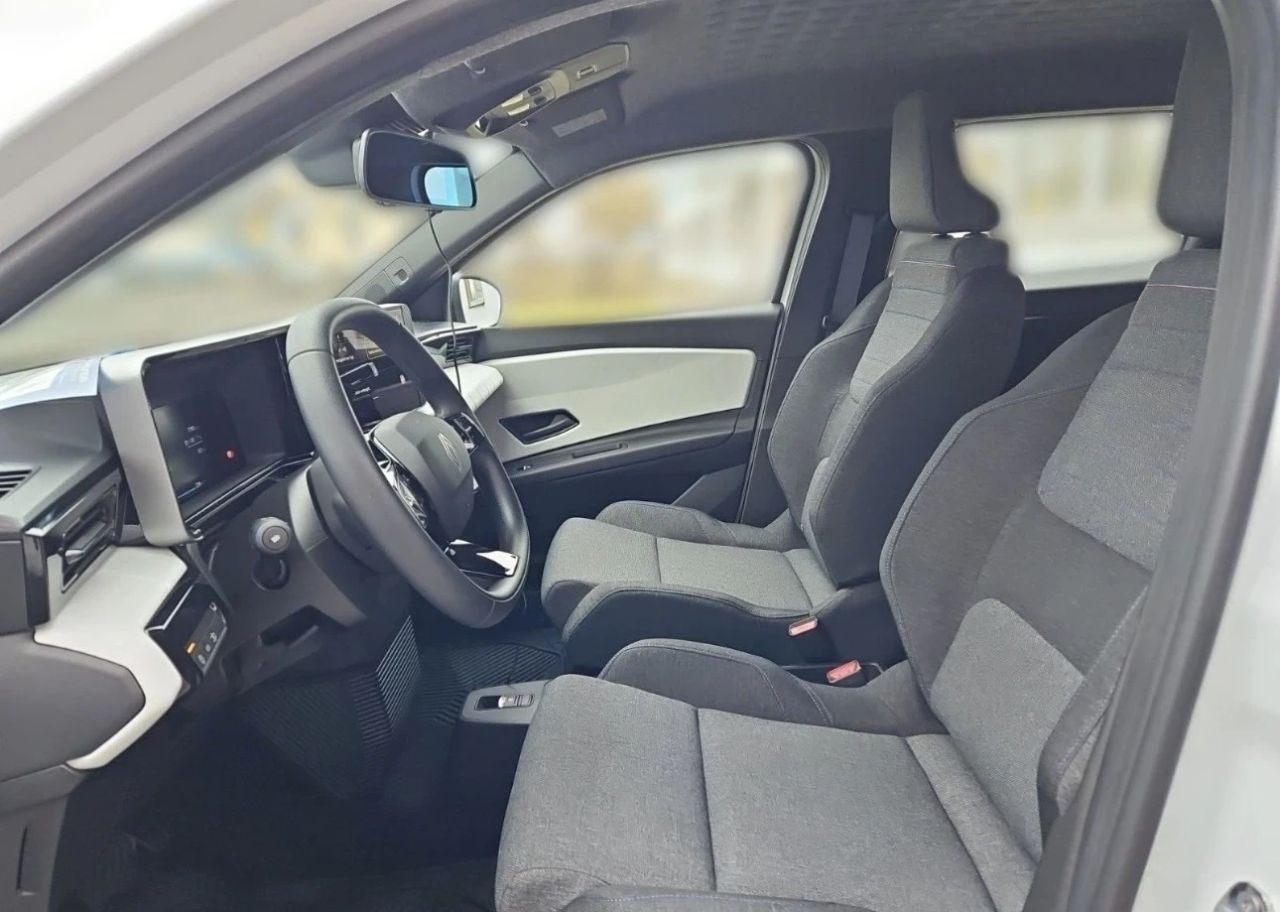 Renault 5 E-Tech 2025