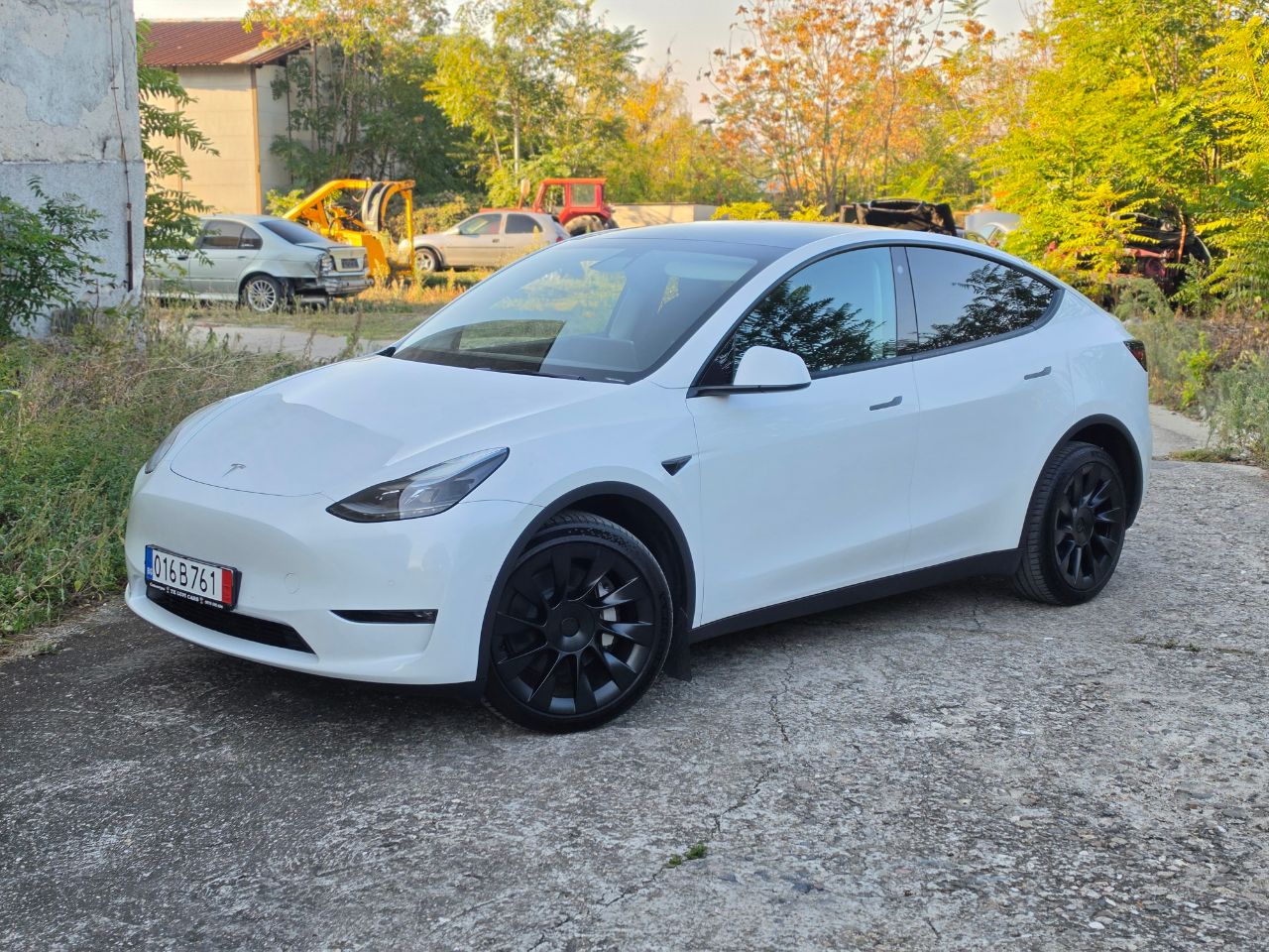 Tesla Model Y 2026