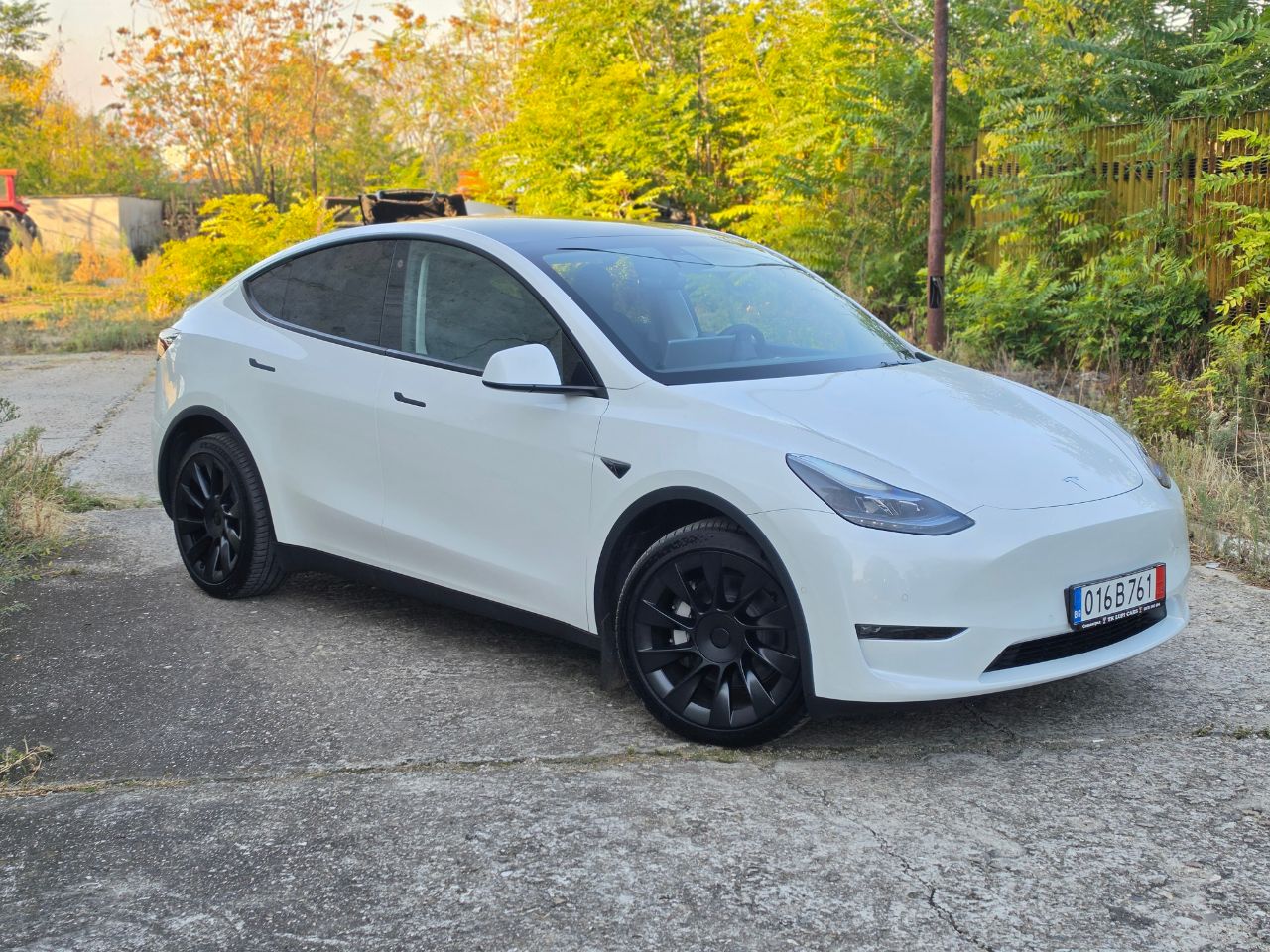 Tesla Model Y 2026